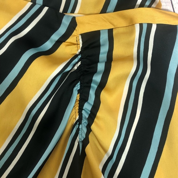 ZARA woman beautiful set top and skirt - Picture 5 of 9